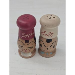 Vintage Wooden Chef Salt and Pepper Shakers‎ Painted Faces 2" Made In Japan